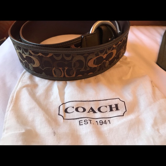 % 100 original belt in very good condition